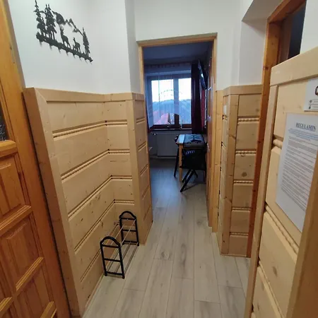 Zakopianskie Pokoje U Eweliny - Apartament * 자코파네